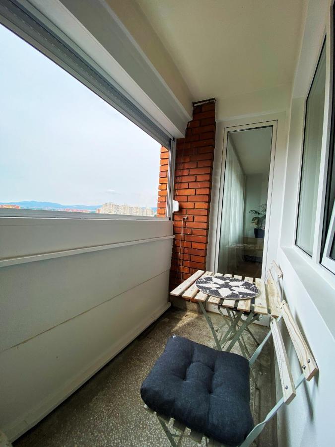 Apartman Milica Nis Exterior foto